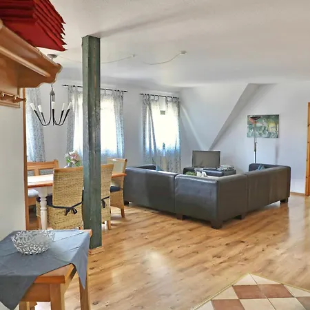 Apartment Rügen - Alte Schule Barlin *