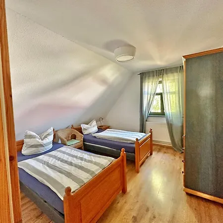 Rügen - Alte Schule Barlin Apartment